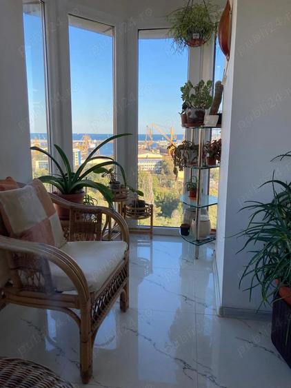 Gara - ap.4camere decomand renovat mobilat utilat centrala gaze et.7 din 8 bloc 1989 vedere la mare - 2