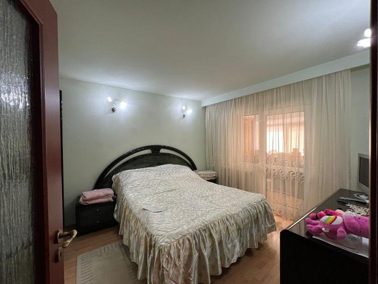 Apartament 3 camere-Scoala Nr 10-Lidl-et 2/3 - 5