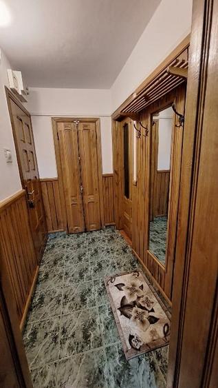 Vand apartament 2 camere, decomandat, zona Gârdu - 7