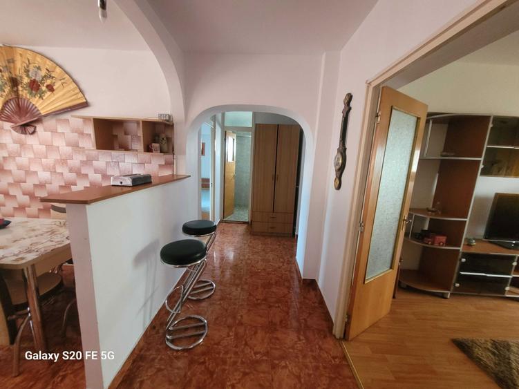 Calea Crangasi, 3 camere , 600 E, negociabil - 5