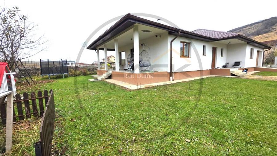 Oportunitate!Casa individuala 4 camere, 130 utili, 700 teren, Chinteni