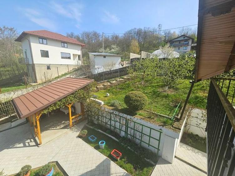 VILĂ ELEGANTĂ CU PRIVELIȘTE DEOSEBITĂ – VALENII DE MUNTE - 50