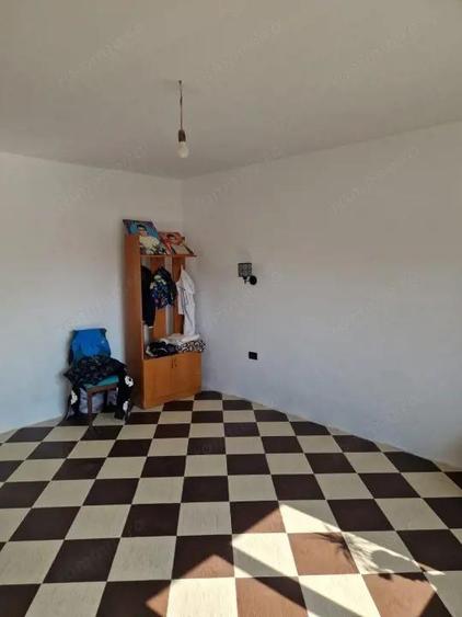 Casa de vanzare P+M, 184 mp Castranova, Dolj - 5