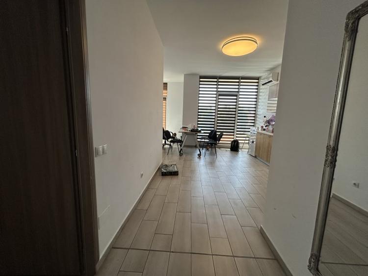 Spatiu de birou, 76,05  mp utili, 2,95 m inaltime,  zona Avram Iancu - 3