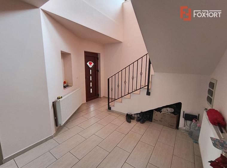 Casa individuala cu 5 camere si teren 601 mp, Zona Chisoda - 9