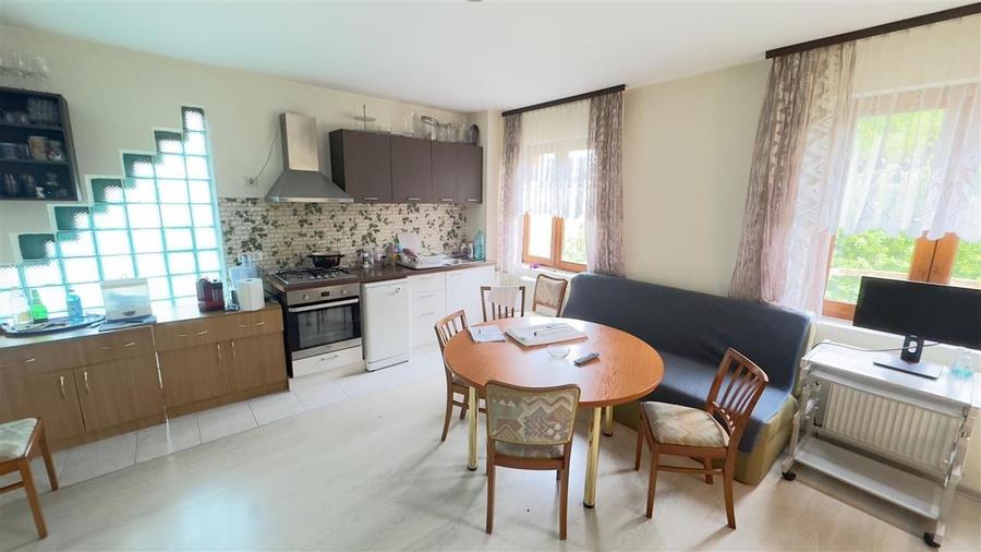 Vilă spațioasă de vanzare in Sanpetru zona Lempes - 4