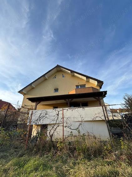 Casa P+E, 730 mp teren, str.Subcetate, lini?te, soare, terasa cu panorama - 3
