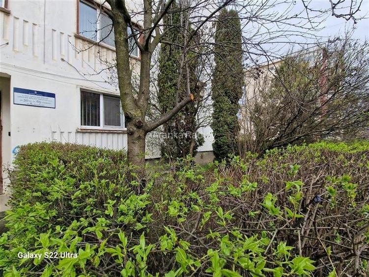 Apartament cu 2 camere decomandat, mobilat în Lenin