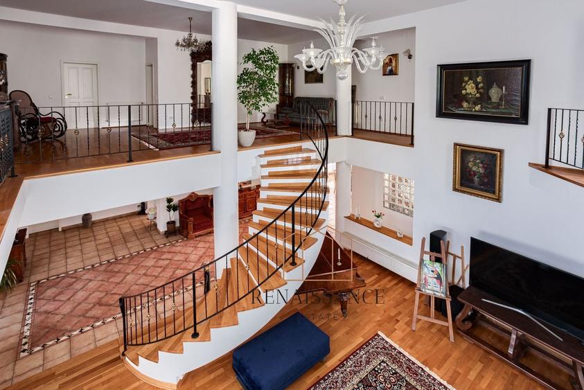 Timisoara - Girocului Vila 12 Camere 4 Bai | 497mp Utili 1373mp Teren - 19