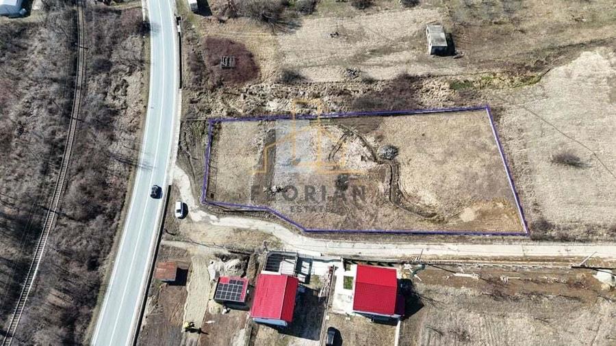 Teren Intravilan Orsova-Valea Cernei- Comision 0% - 5