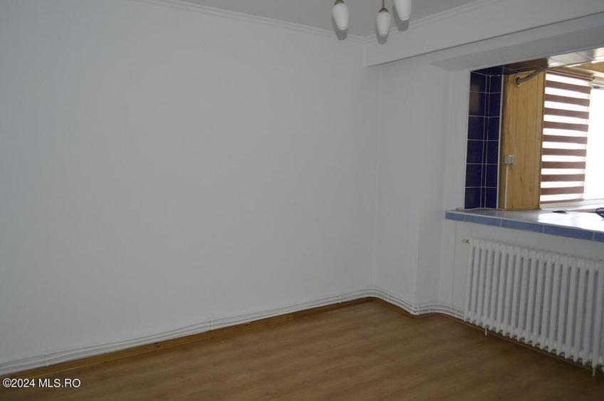 	Centru - Apartament 4 camere - 103 mp, 3 balcoane, loc de parcare! - 21