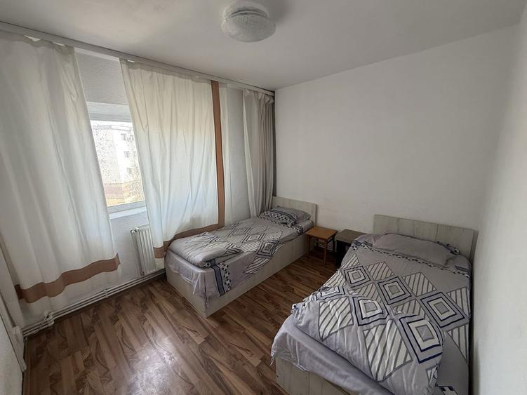 Inchiriez apartament doua camere - 4