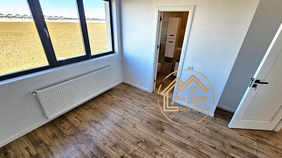 Vila Duplex Moderna P+1 | Tunari Nord | 4 Camere & 3 Bai | Comision 0% - 14