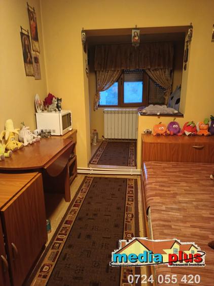 De vânzare – apartament cu 3 camere, Tiglina II, str. Doja - 4