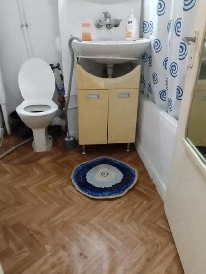 Apartament de vanzare - 6