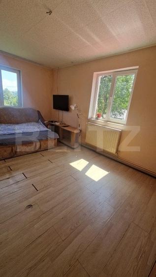 Casa PREDELUT , 4 camere - 8