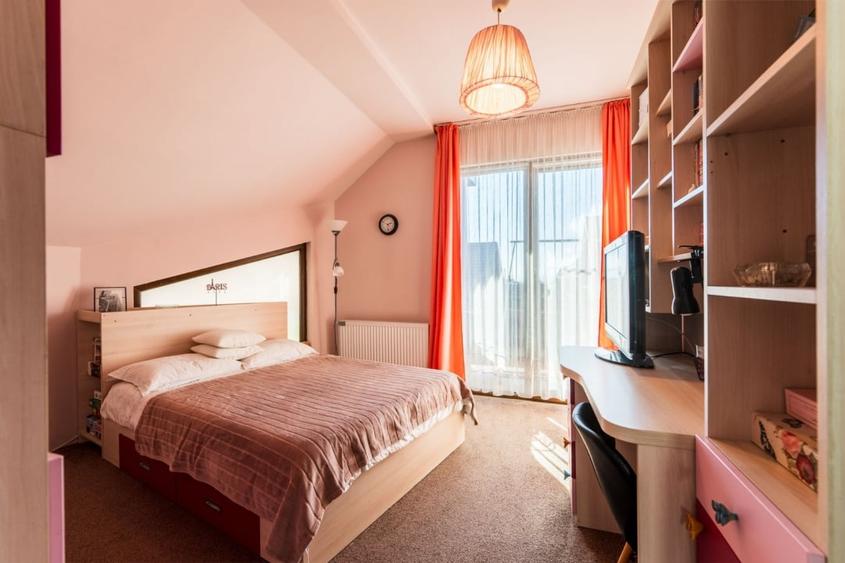 De vanzare stil de viata exclusivist in casa de lemn tip canadian - Primaverii - 14