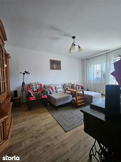 Vanzare Apartament 3 camere - Militari Strada Dreptati - 10