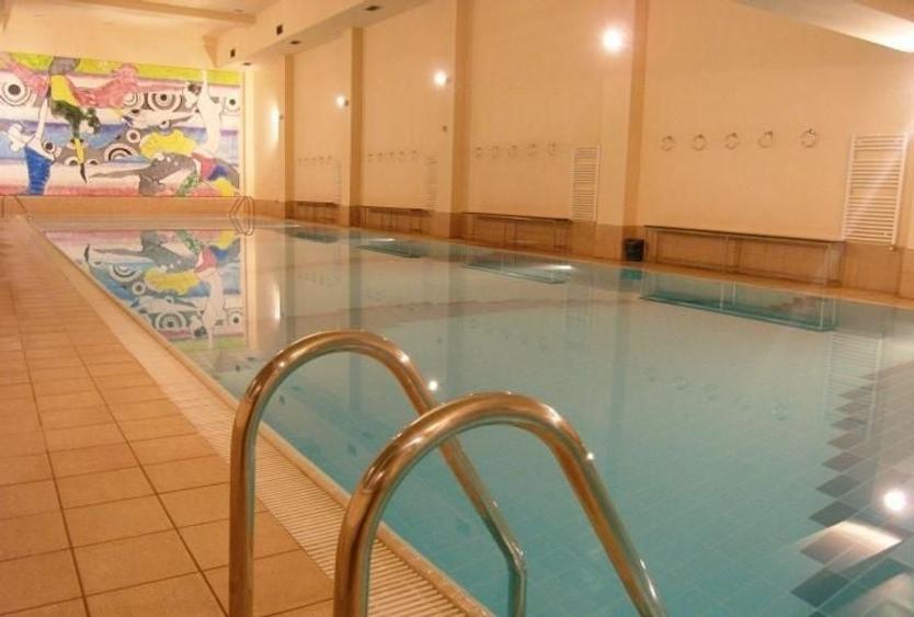 Spatiu comercial   1000 mp cu chiriaș - 3