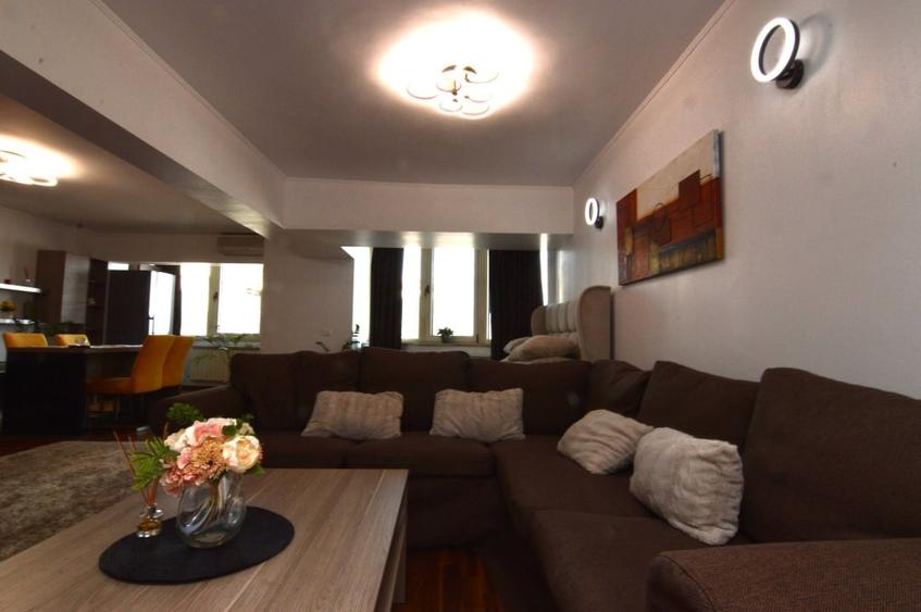 VANZARE APARTAMENT 2 CAMERE UNIRII – TRIBUNAL - 10