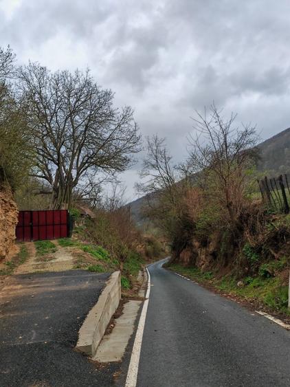 Proprietate cu 12.000 mp teren + casa | Priveliste superba | I - 4