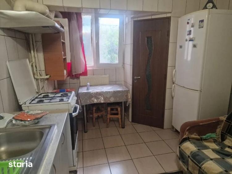 Apartament 1 camera, zona Calarasi 4, parter. - 3