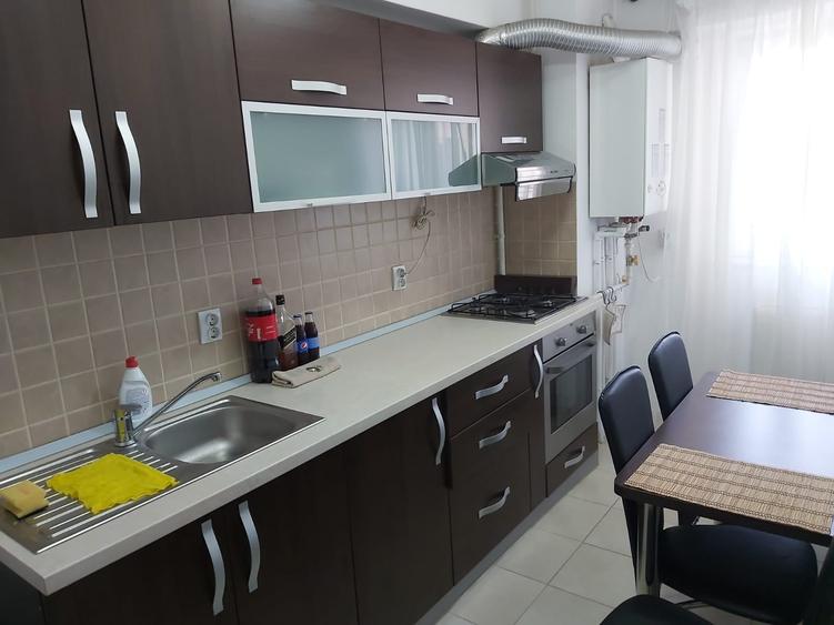 Garsoniera modrna in bloc nou ( bloc Macro ) in Gavana - 8