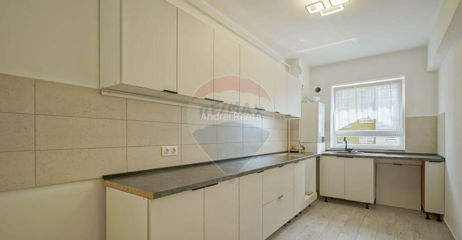 Apartament 2 camere decomandat | Parcare si boxa | Avantg...