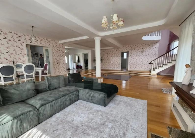 Vila Exclusivista , 300mp utili si teren de 1300mp, Santan - 2