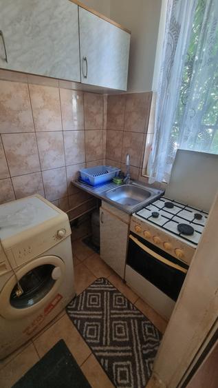 garsonieră zona  Cet  mobilată utilată 20 mp p/4 - 3