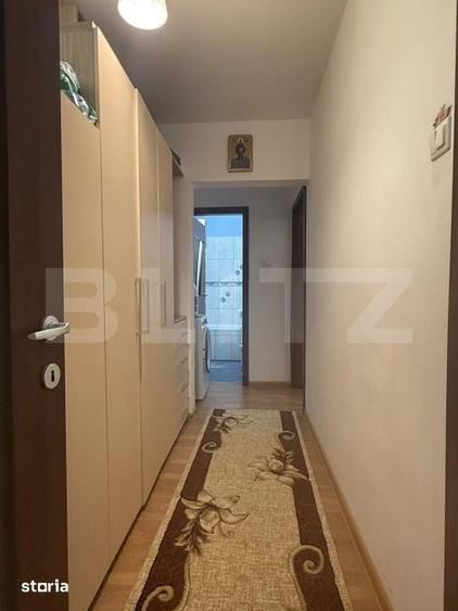 Apartament 3 camere, etaj intermediar, lift, boxa, aproape de parcul T - 8