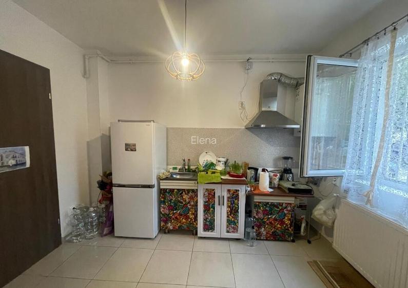 Apartament 2 camere|zona foarte buna