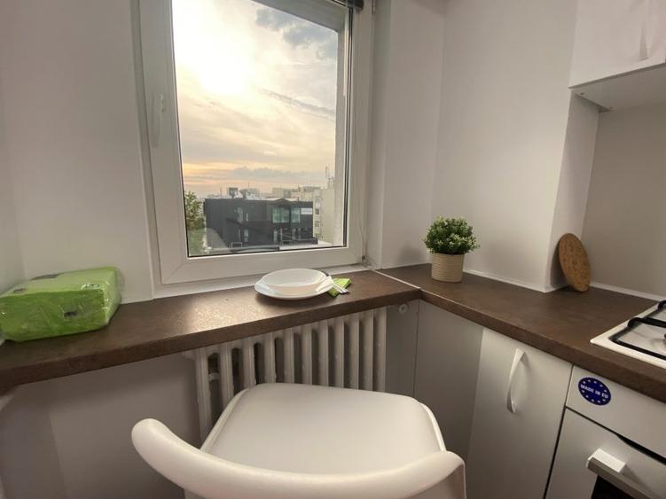 1 Mai,renovasta nou,mobilata nou. - 10