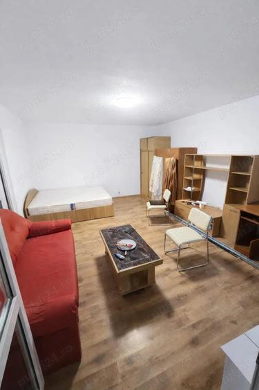 Garsoniera, renovata, confort 1, Virtutii, metrou Lujerului, tramvai 41 Orsova, str Dealul ?ugulea - 4