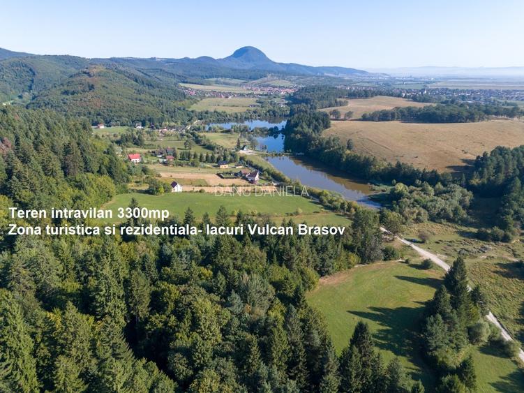 Teren intravilan 3300mp- Vulcan Brasov langa Lac si padure - zona turistica