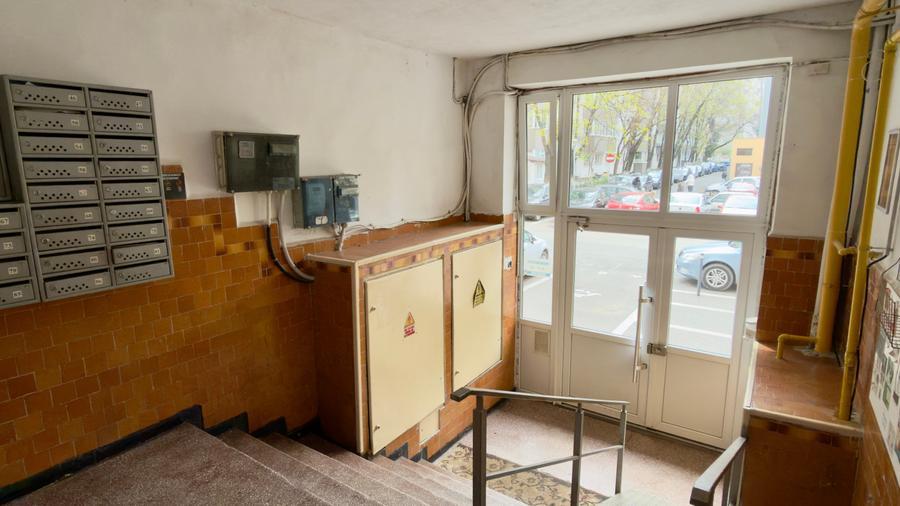 Apartament 2 camere Militari Lujerului, langa metrou, terasa proprie ! - 21