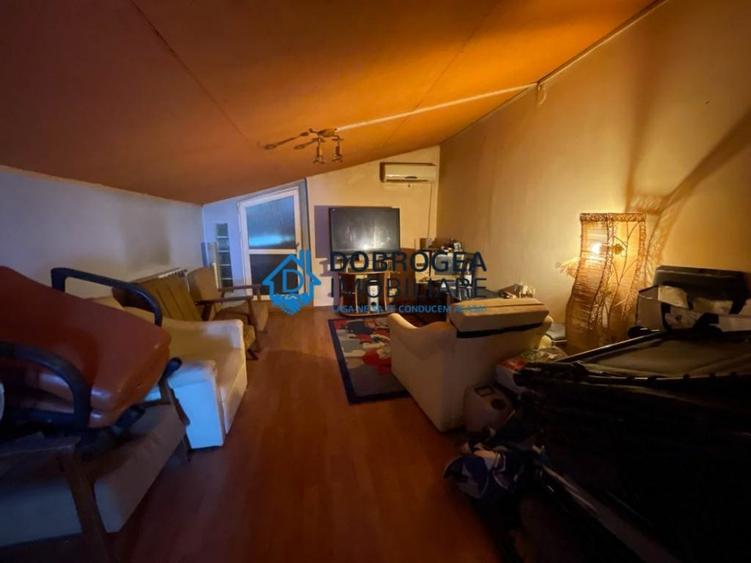 C5- Liceul Pedagogic, 2 camere + mansarda locuibila, centrala gaz - 11