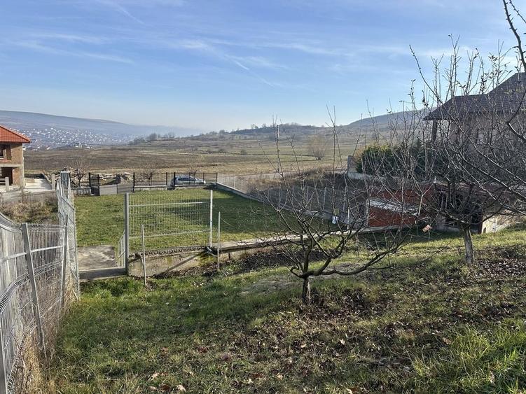 Vand teren intravilan Chinteni - 6