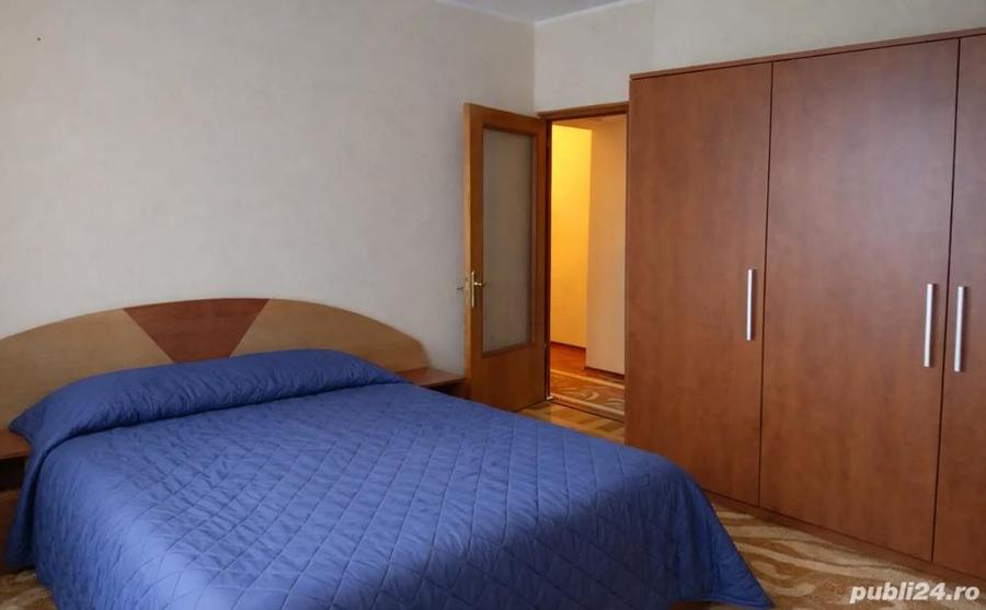 Proprietar, inchiriez apartament decomandat 80 mp, 3 camere, etaj 3, str Brailei, Micro 18, Galati - 3