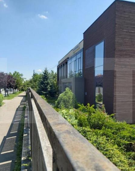 450 MP- Etaj cladire de birouri cu parcari incluse. - 6