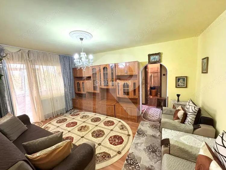 2 camere, nord, 4/4, M/U, langa spitalul judetean 2 camere, nord, 4/4, M/U, langa spitalul judetean
