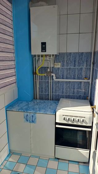 Apartament cu 2 camere decomandat în Vasile Aaron