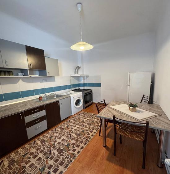 Apartament cu 2 camere decomandat în Mărăști