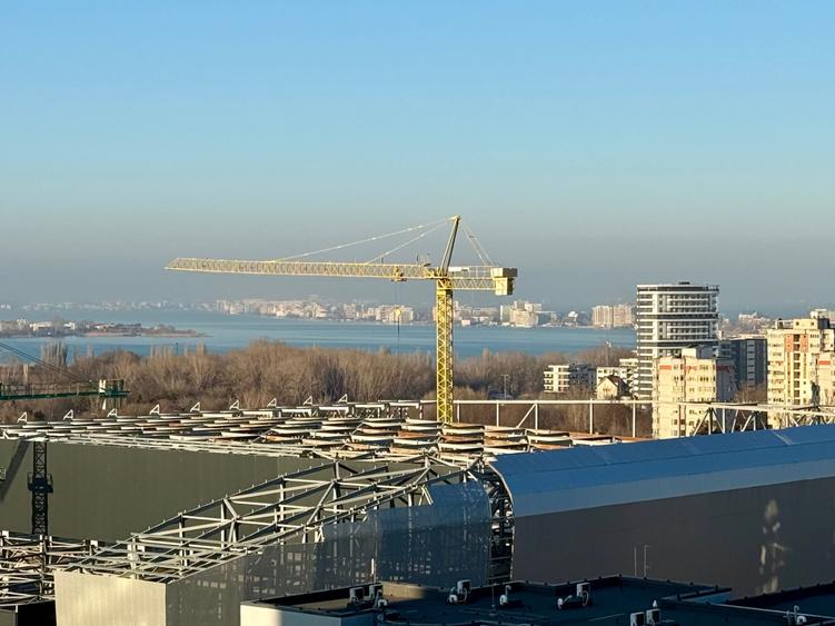 Apartament cu 2 camere decomandat în City Park Mall