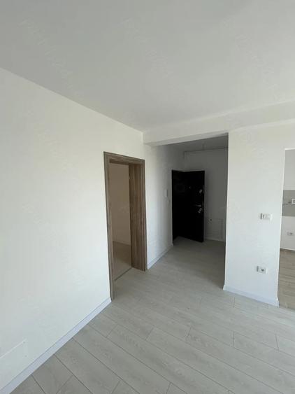Apartament 3 camere | 78 mp | Bucatarie separata | 2 balcoane inchise | Loc de parcare inclus - 10