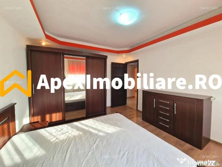 Apartament cu 4 camere decomandat, mobilat în Sebastian