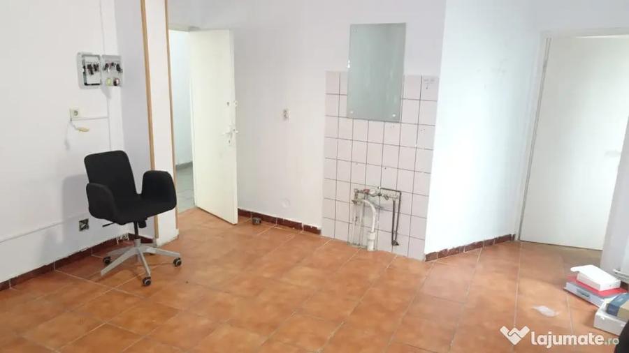 Spațiu comercial, de 70 mp, în Ultracentral