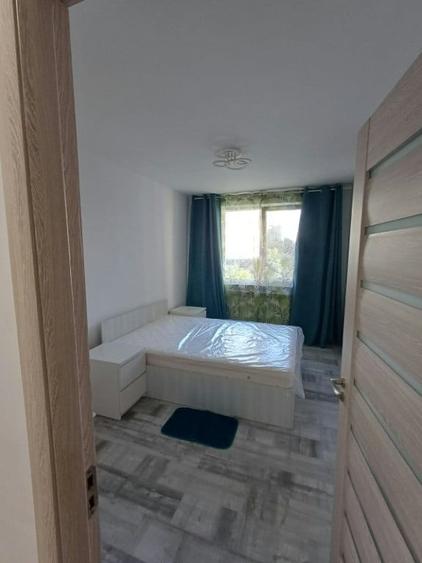 Apartament cu 2 camere decomandat în Obor