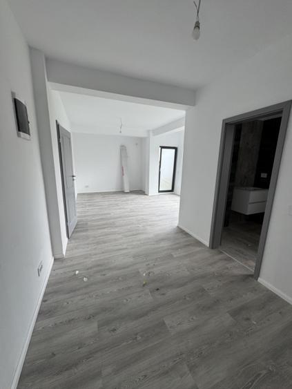 Duplex cu 4 camere cu Canalizare în Albert