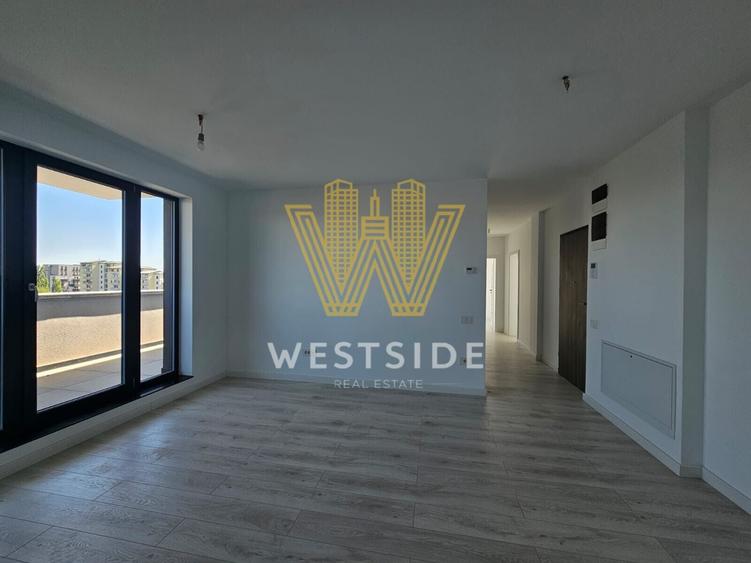 Apartament cu 3 camere semidecomandat în Aradului